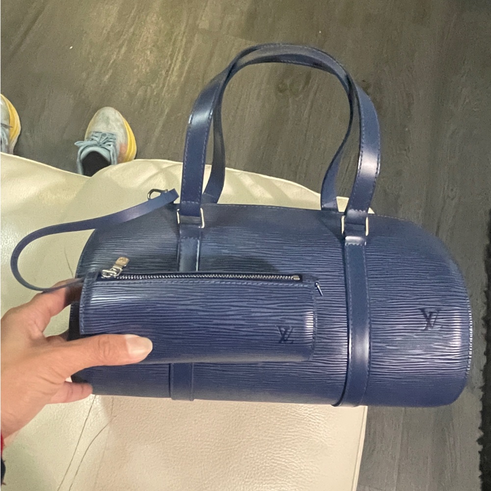 ❌❌SOLD❌❌ Authentic Louis Vuitton Blue Handbag EUC